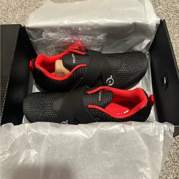 Peloton Altos shoes - Picture 6 of 7